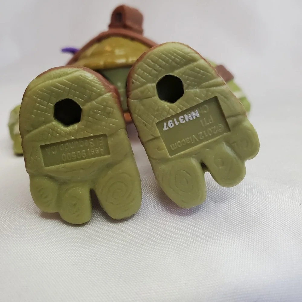 DONATELLO 2012 Viacom‎ Teenage Mutant Ninja Turtles TMNT Action Figure 4.5